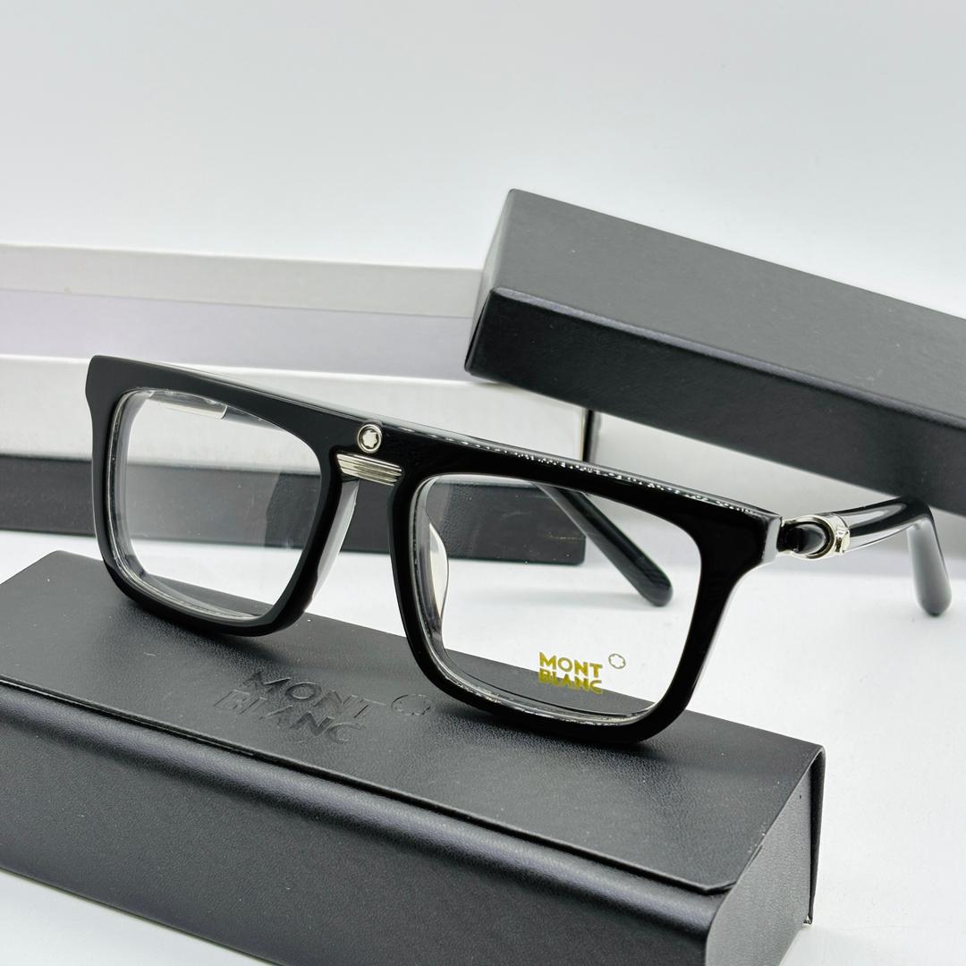 Lightweight frame for comfortable wear